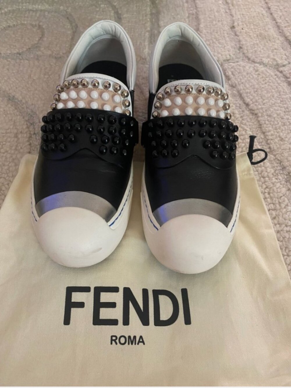 FENDI SNEAKER BLACK WHITE SILVER LEATHER SIZE 39